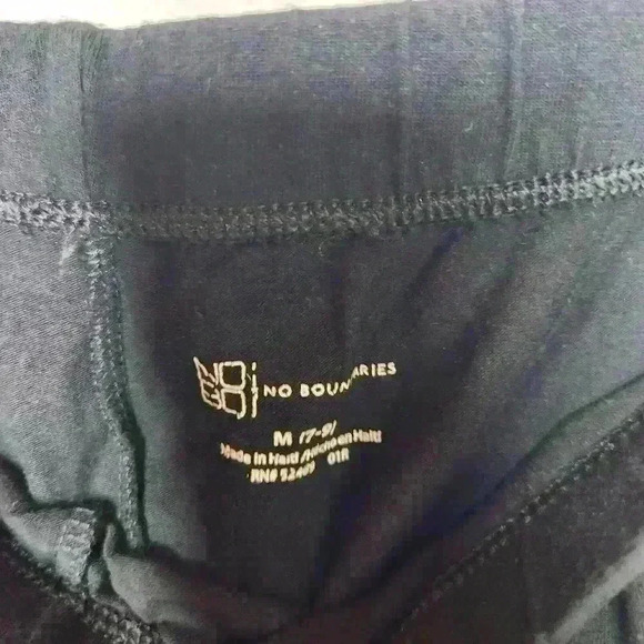 Jean and leggings bundle juniors medium (7-9) - Picture 7 of 7